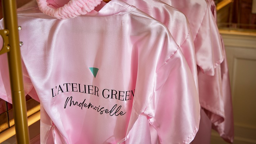 Mademoiselle By L'atelier Green Girls Manicure Lanesborough Club And Spa